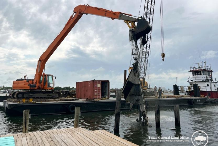 GLO and GOAA remove abandoned vessels off Galveston Island