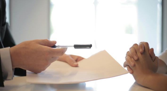 L_signing_documents