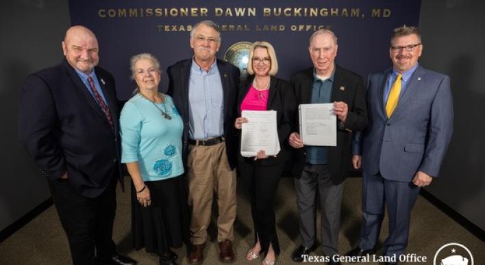 Land Commissioner Buckingham Receives Overwhelming Support from Veterans Cemetery Coalition of East Texas for Future Texas State Veterans Cemetery